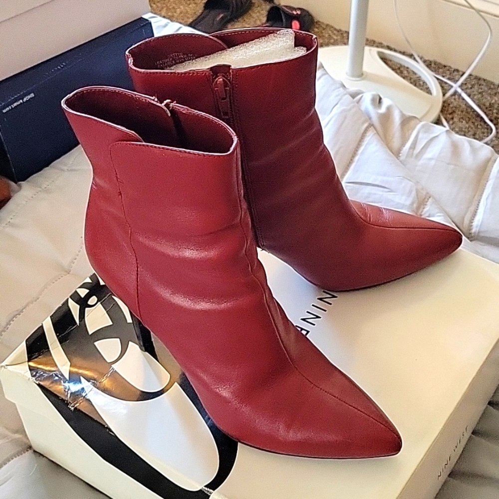 Never worn